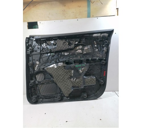 Обшивка двери передняя левая