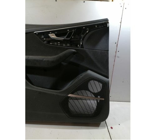 Обшивка двери передняя левая