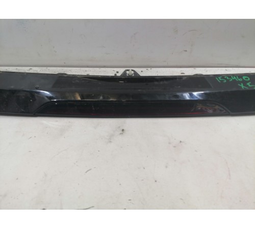 Накладка крышки багажника со стоп сигналом