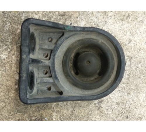 Крепление радиатора