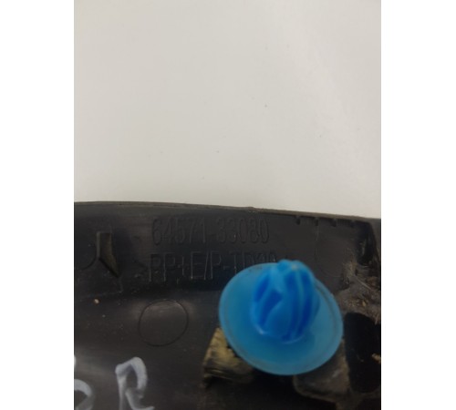 Накладка слива багажника правая