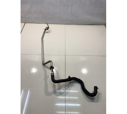 Патрубок системы охлаждения