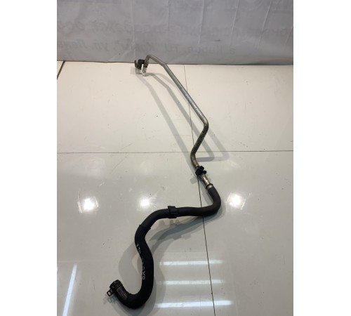 Патрубок системы охлаждения