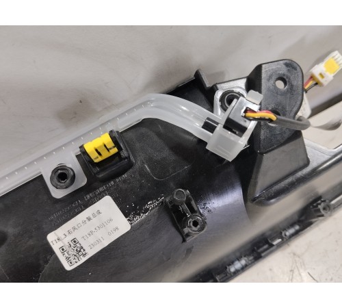 Накладка торпедо декоративная