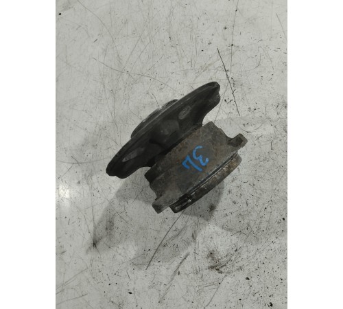 Ступица задняя левая