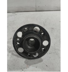 Ступица задняя левая