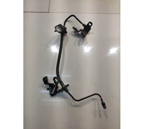 тормозной шланг(правый)