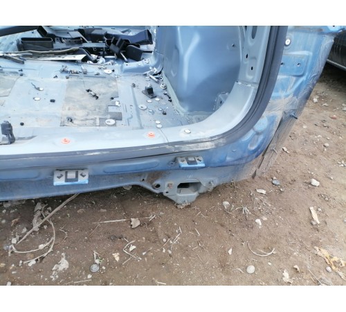 Панель задняя,юбка