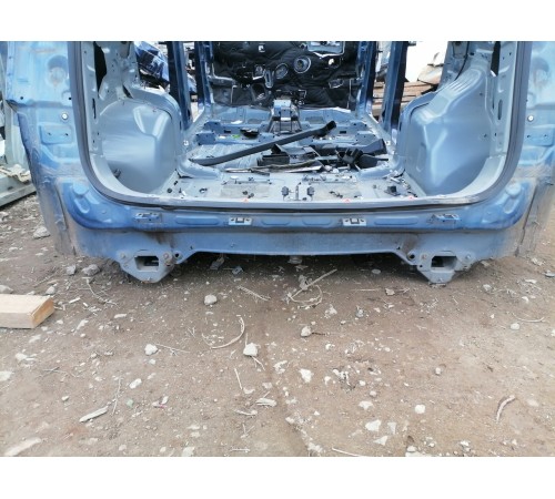 Панель задняя,юбка