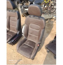Сиденье переднее правое