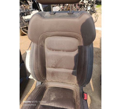 Сиденье переднее правое