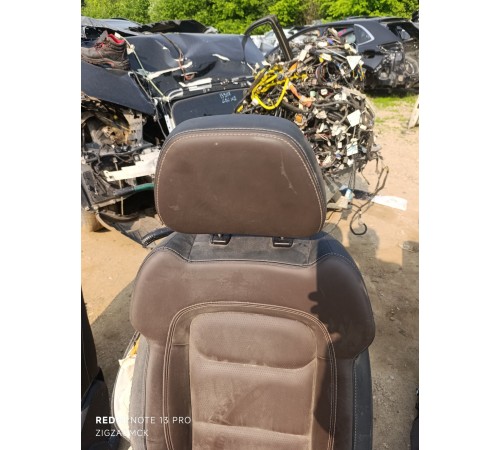 Сиденье переднее правое