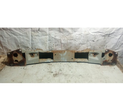 Усилитель заднего бампера