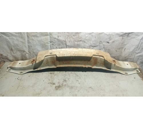 Усилитель заднего бампера