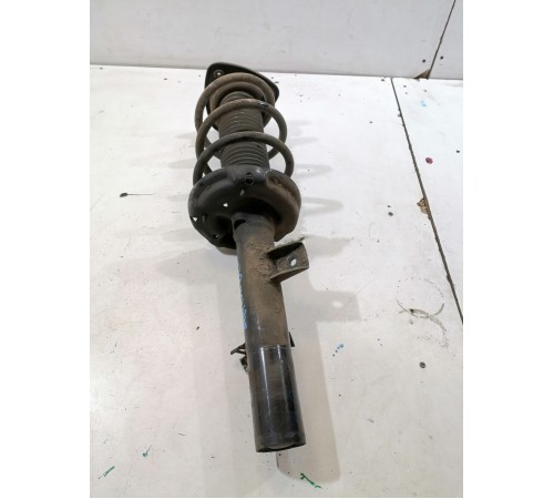 Амортизатор подвески передний левый в сборе