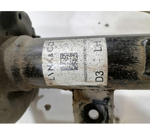 Амортизатор подвески передний левый в сборе