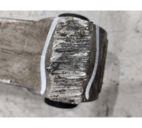 Опора двигателя центральная