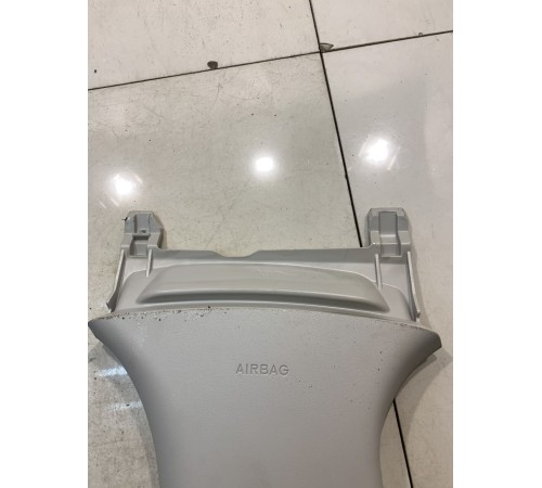 Обшивка стойки (верхняя, левая)