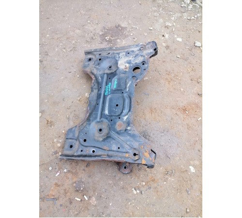 Балка (подрамник) передний