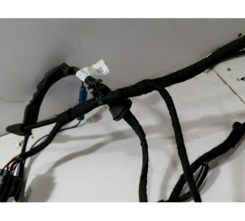 Проводка двери багажника