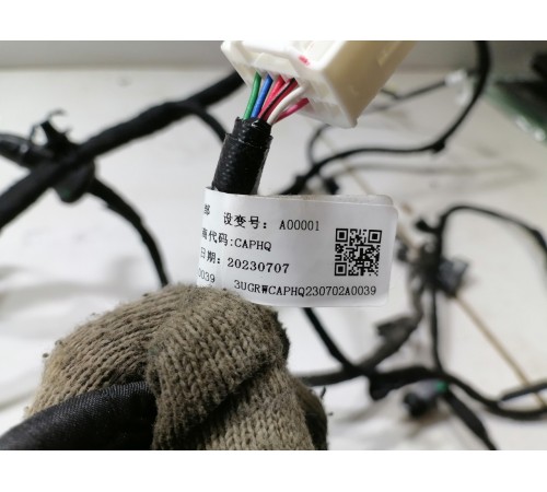 Проводка двери багажника