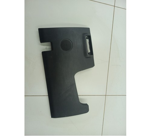 Накладка торпедо левая нижняя