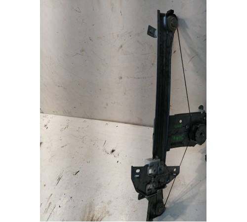 Стеклоподъемник электрический задний правый