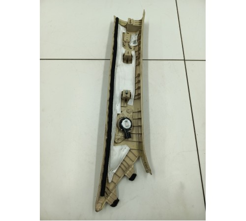 Обшивка стойки лобового стекла левая