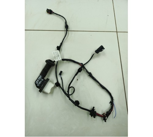 Электропроводка двери задняя левая