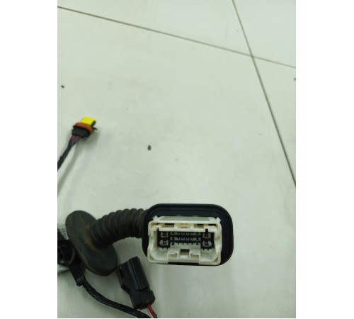 Электропроводка двери задняя левая