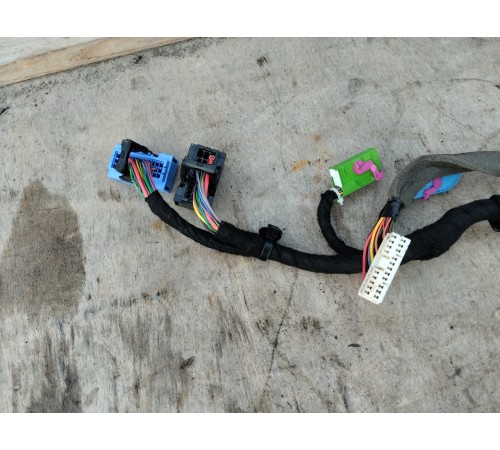 Электропроводка подторпедная с монтажным блоком