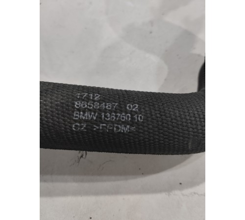 Патрубок системы охлаждения