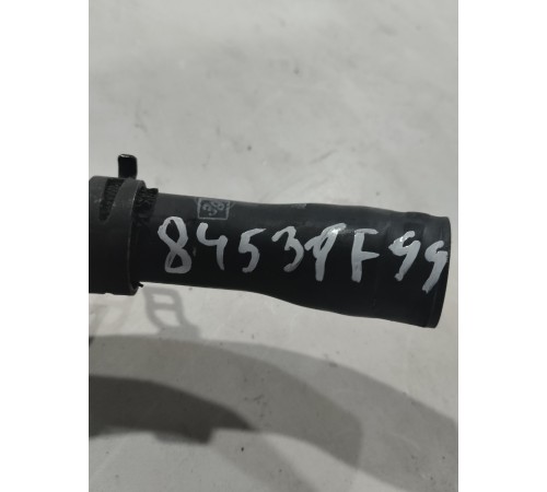 Патрубок системы охлаждения