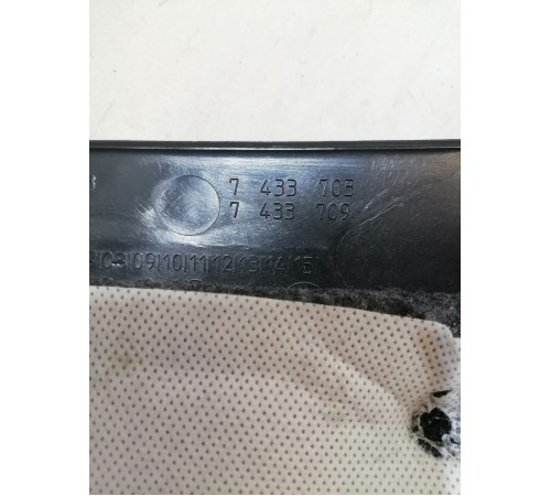 Обшивка стойки багажника верхняя левая