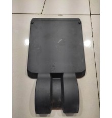 Накладка сиденья (передняя левая)