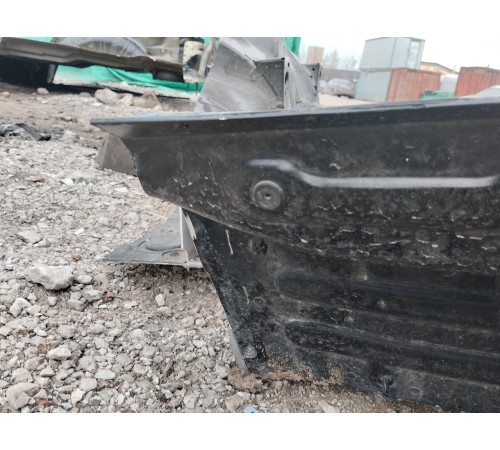 Ниша багажника (запасного колеса)