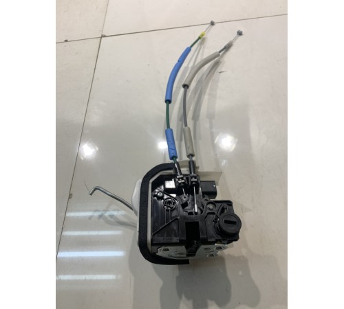 Замок двери (задний, левый)