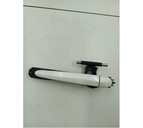 Ручка двери задняя левая наружная