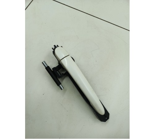 Ручка двери задняя левая наружная