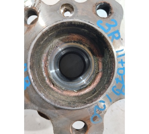 Ступица задняя правая