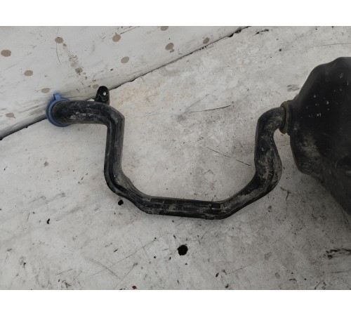 Бачок омывателя лобового стекла