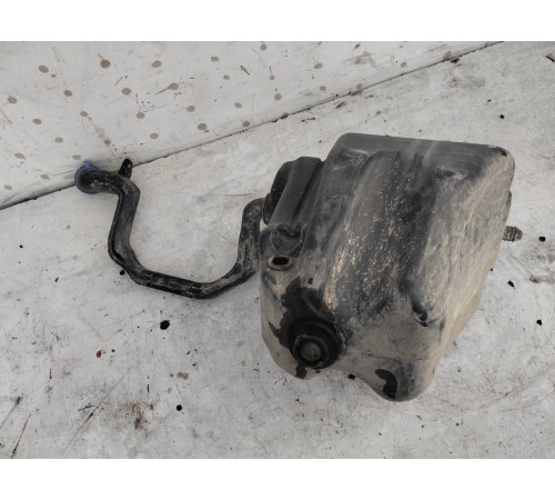 Бачок омывателя лобового стекла