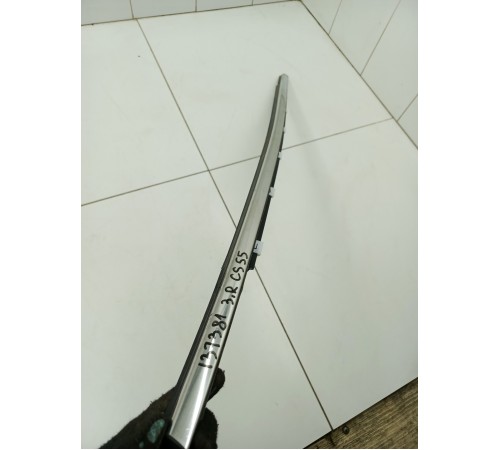 Уплотнитель стекла двери задний правый внешний