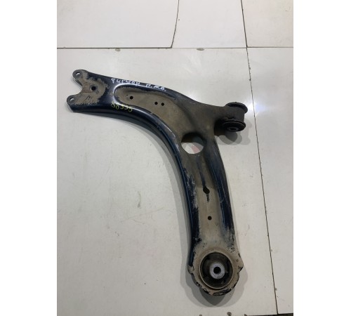 Рычаг подвески(передний левый)