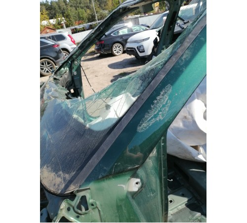 Стойка лобового стекла левая