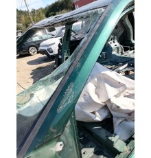 Стойка лобового стекла левая