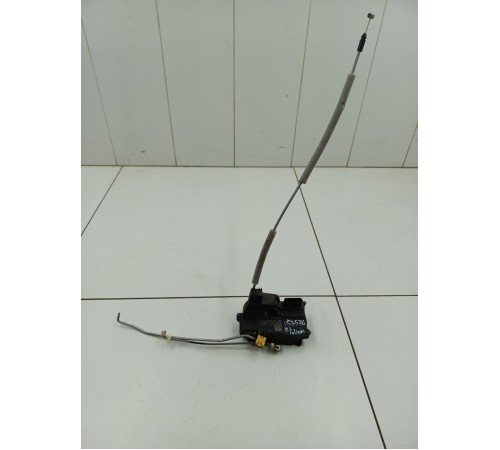 Замок двери передний левый