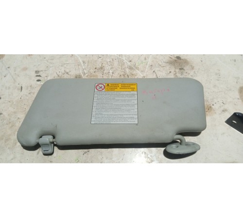 Козырек солнцезащитный пасажирский