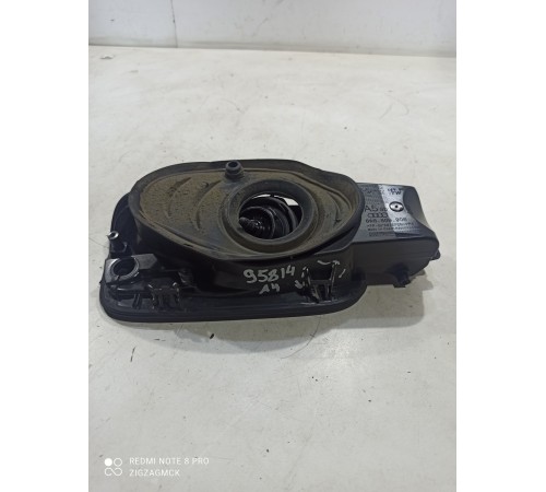 Лючок бензобака