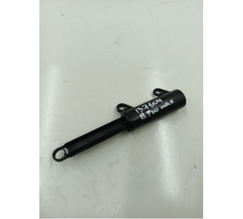 Амортизатор демпфер бардачка